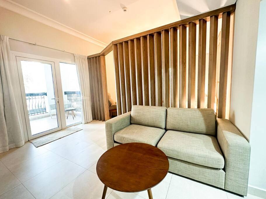شقة 202 Ansam With Stunning Pool View